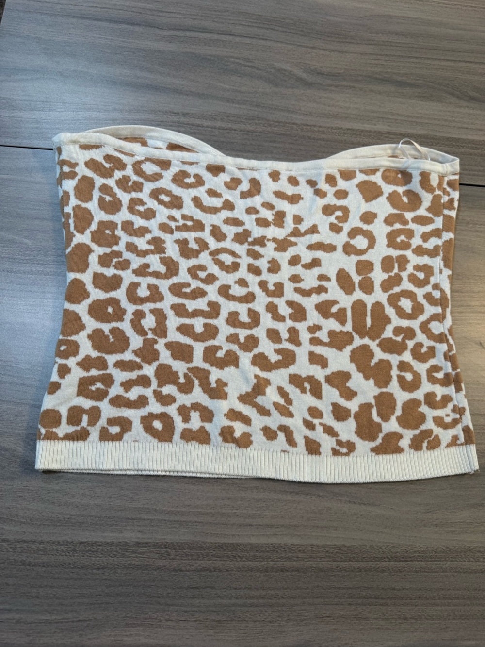 Express Leopard-Print Strapless Knit Top — Cream & Camel - Picture 6 of 6